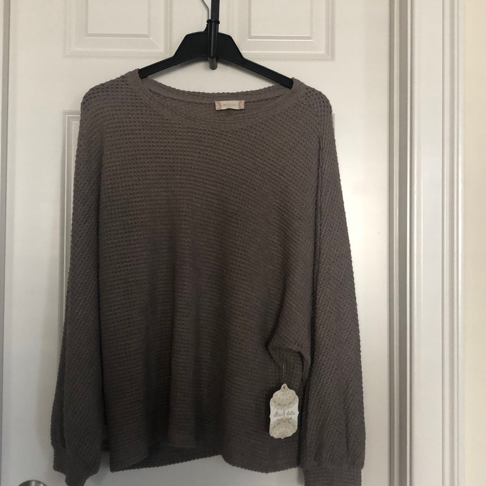 Brown lightweight knitted altar’d state sweater